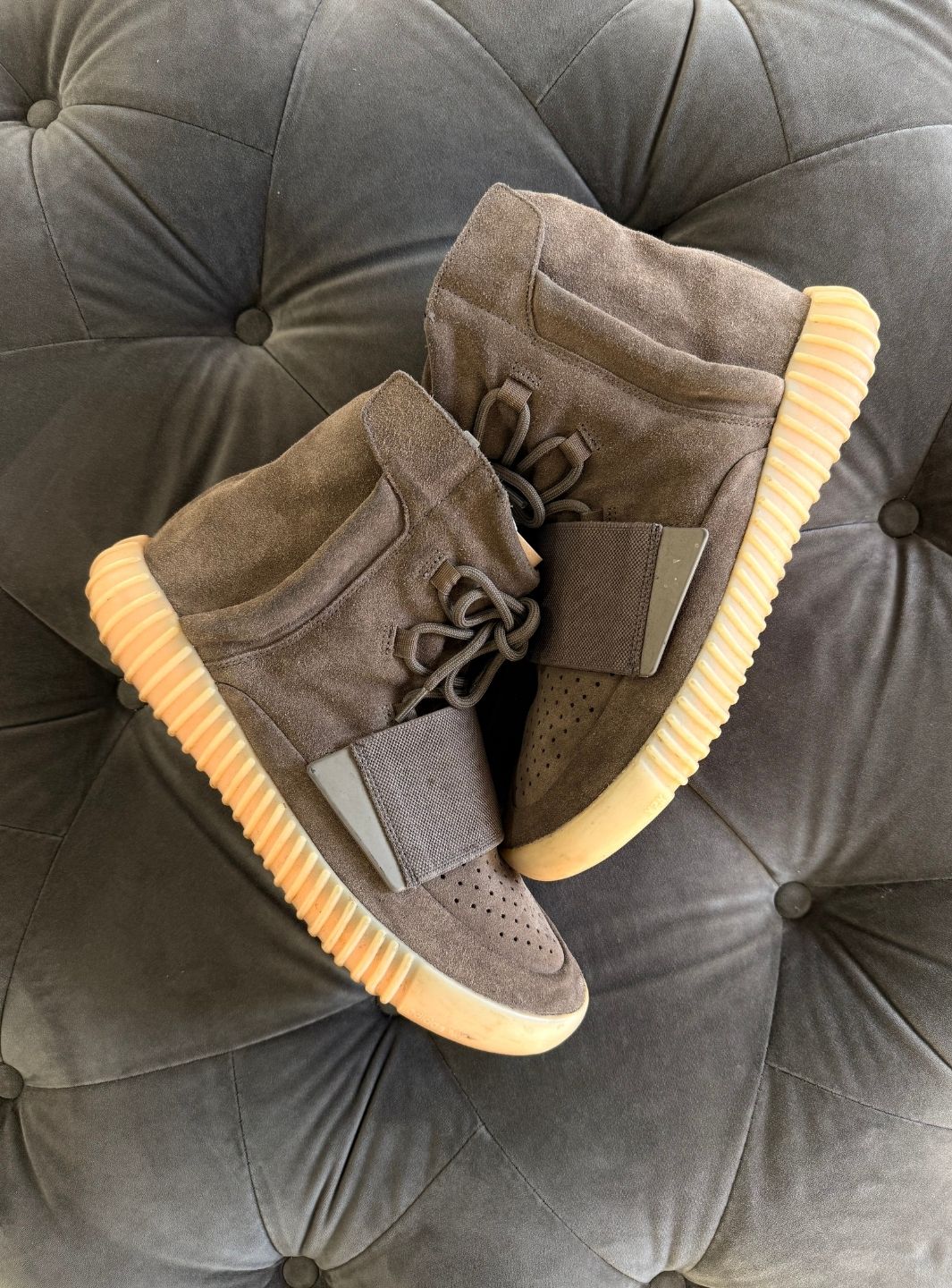 Adidas Yeezy Boost 750 Chocolate - Sneakers Usate | ResellZone