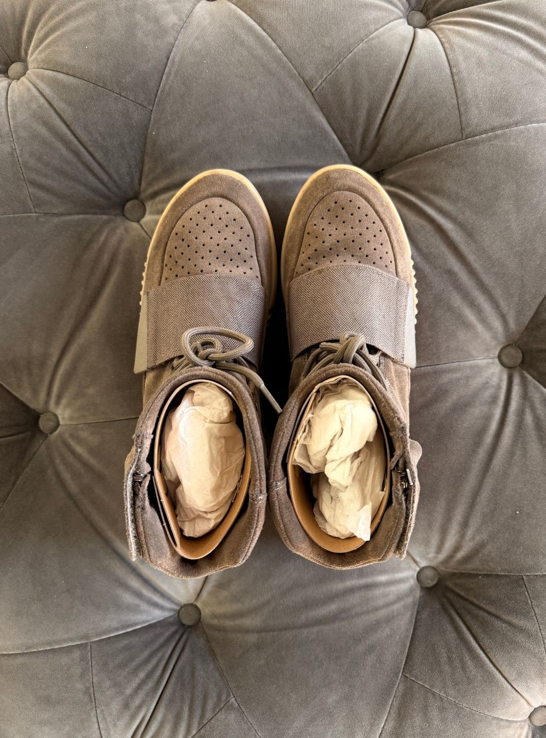 Adidas Yeezy Boost 750 Chocolate - Sneakers Usate | ResellZone