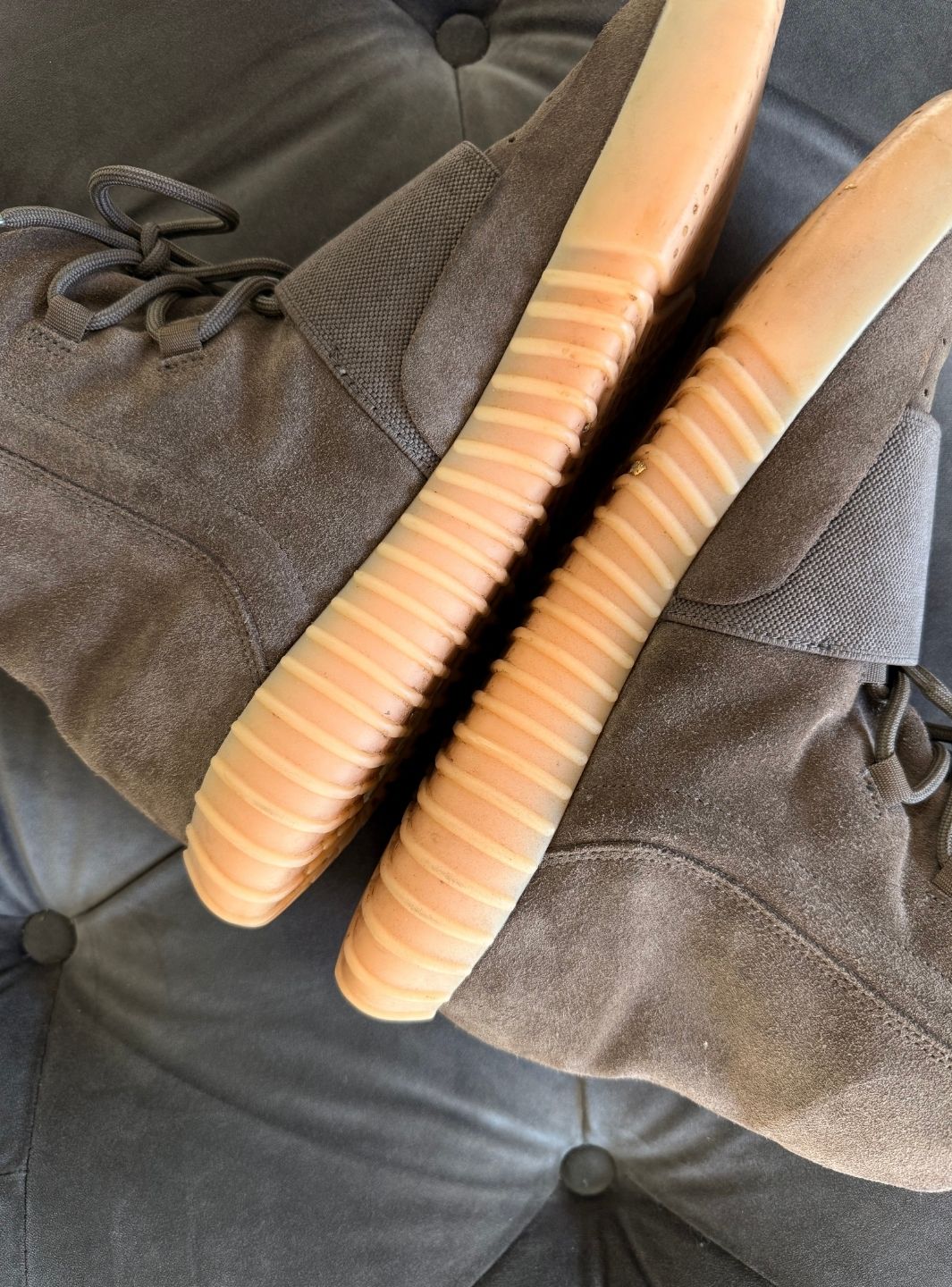 Adidas Yeezy Boost 750 Chocolate - Sneakers Usate | ResellZone
