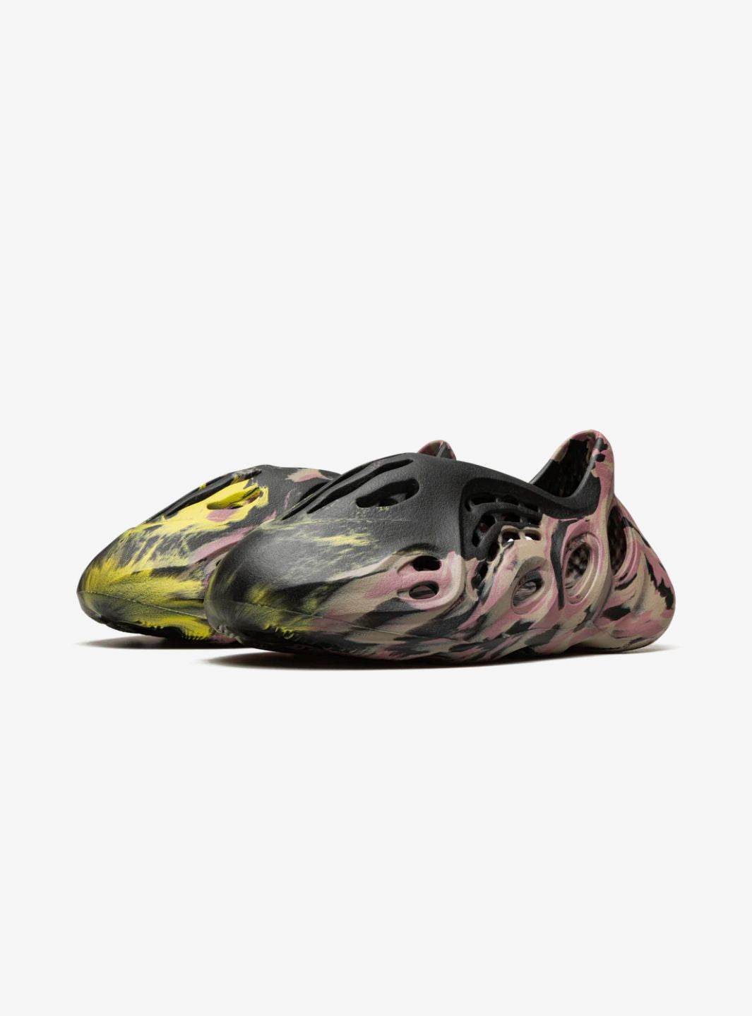 Adidas Yeezy Foam RNNR MX Carbon - IG9562 | ResellZone
