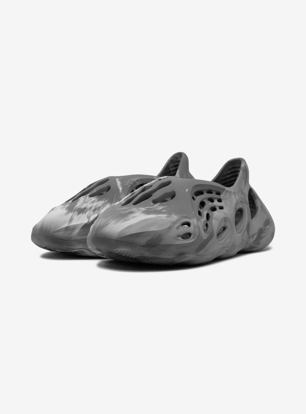 Adidas Yeezy Foam RNNR MX Granite - IE4931 | ResellZone