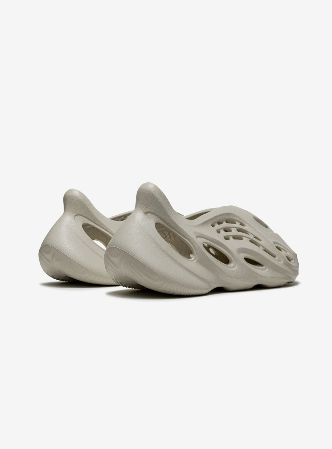 Adidas Yeezy Foam RNNR Sand - FY4567 | ResellZone