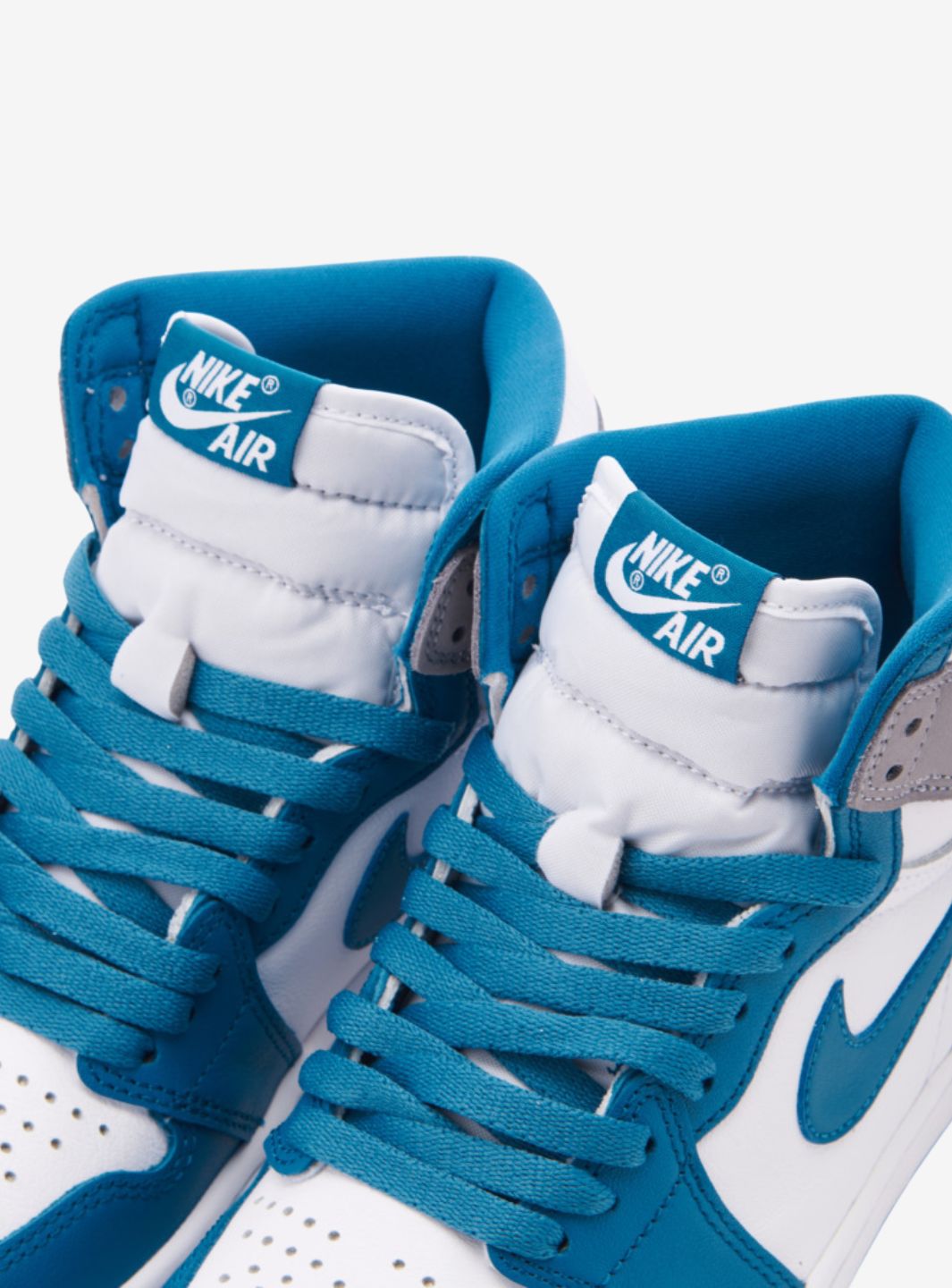 Air Jordan 1 Retro High OG True Blue - DZ5485-410 | ResellZone