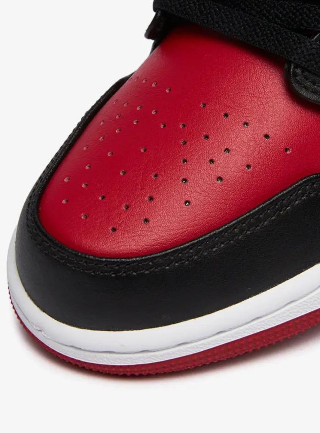 Air Jordan Low Bred Toe 553558-612 ResellZone - Main Image