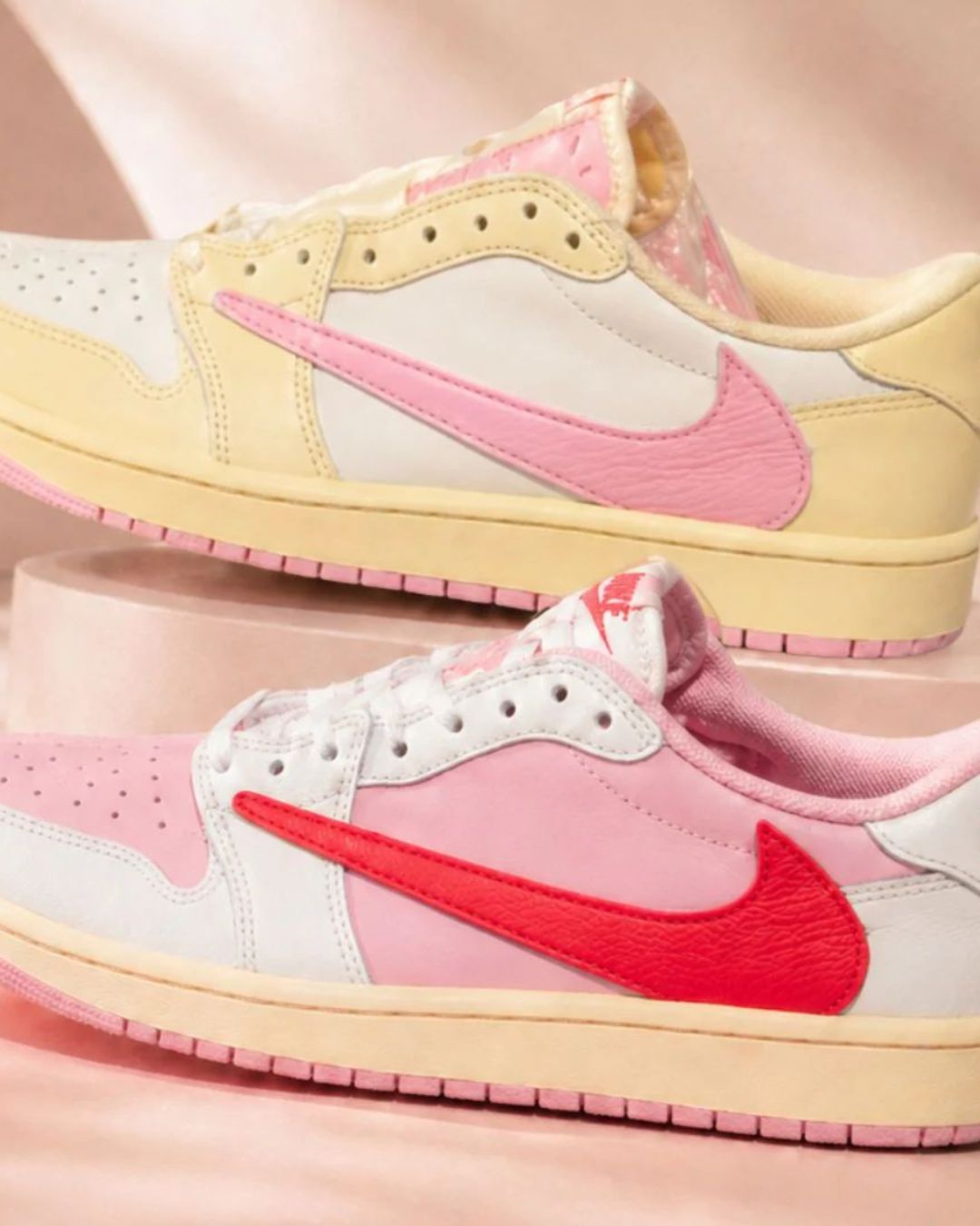 Air Jordan 1 Low Travis Pink