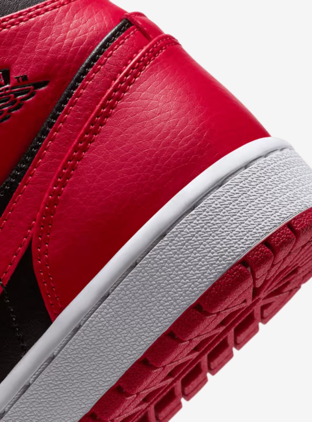 Air Jordan 1 Mid Banned (2020) - 554725-074 | ResellZone