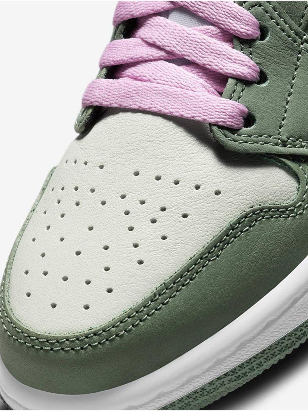 Air Jordan 1 Mid Dutch Green - CZ0774-300 | ResellZone