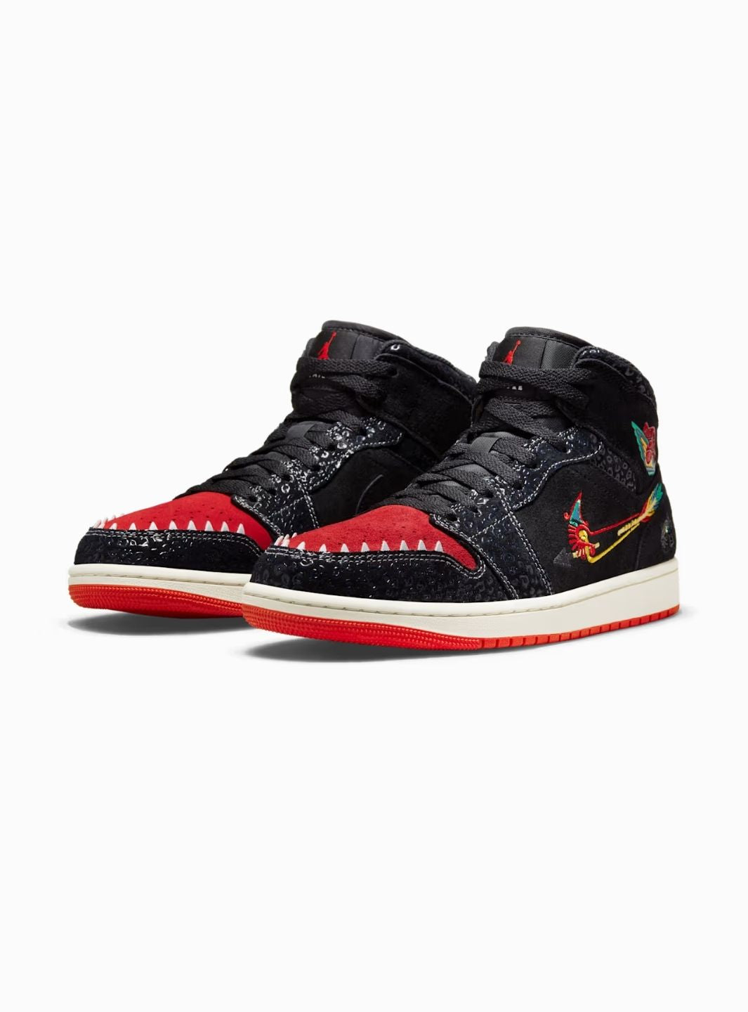 Air Jordan 1 Mid SE Siempre Familia - DN4904-001 | ResellZone