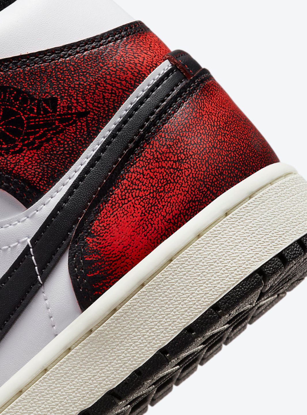 Air Jordan 1 Mid Wear-Away Chicago - FB0568-006 | ResellZone