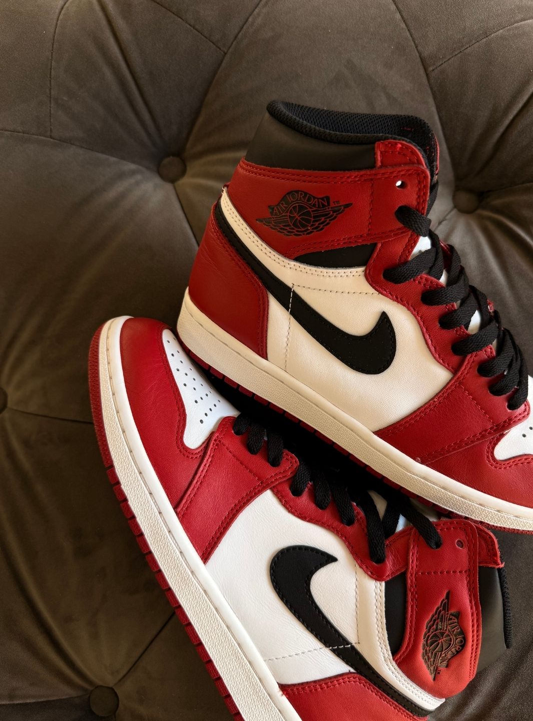 Air Jordan 1 Retro High Chicago (2015) - Sneakers Usate | ResellZone