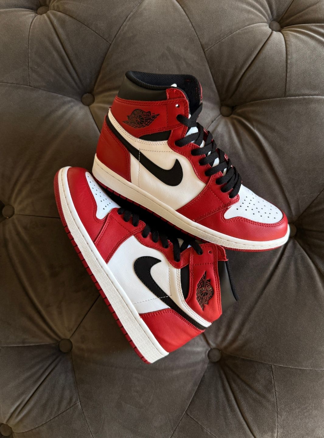 Air Jordan 1 Retro High Chicago (2015) - Sneakers Usate | ResellZone