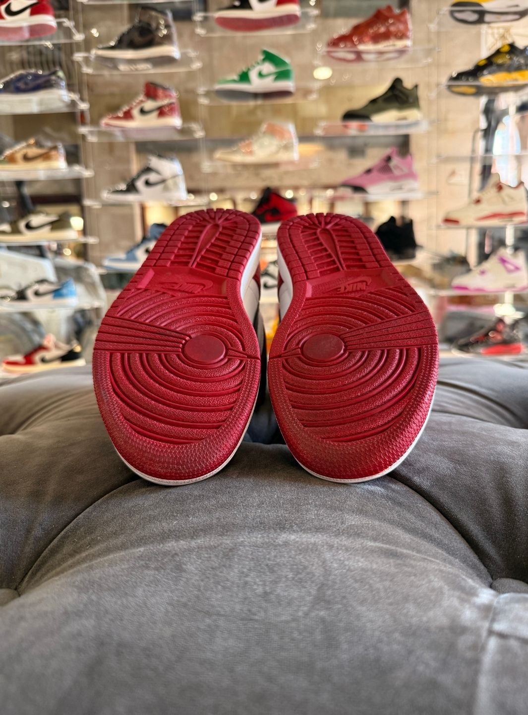Air Jordan 1 Retro High Chicago (2015) - Sneakers Usate | ResellZone