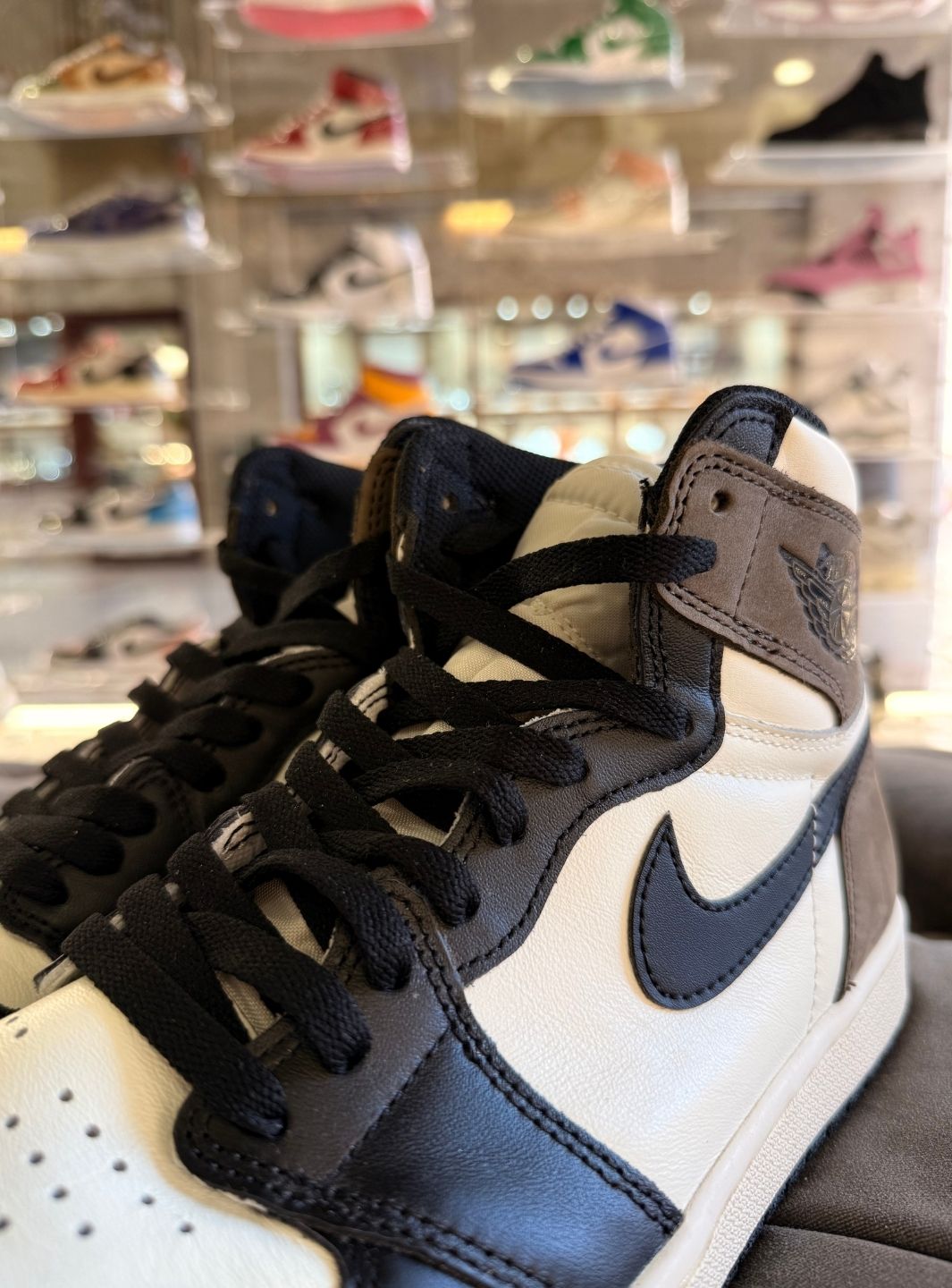 Air Jordan 1 Retro High Dark Mocha - Sneakers Usate | ResellZone