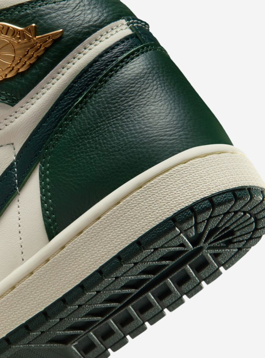 Air Jordan 1 Retro High Fir Pro Green - FD2596-101 | ResellZone