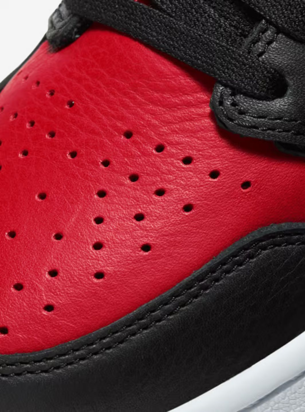 Air Jordan 1 Retro High NC to Chi - CD0461-046 | ResellZone