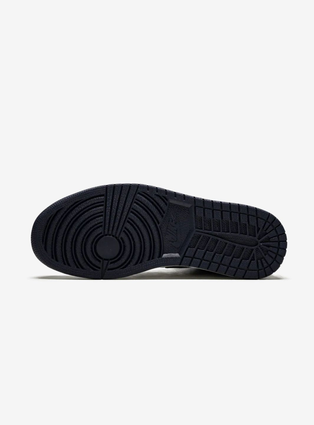 Air Jordan 1 Retro High Obsidian - 555088-140 | ResellZone