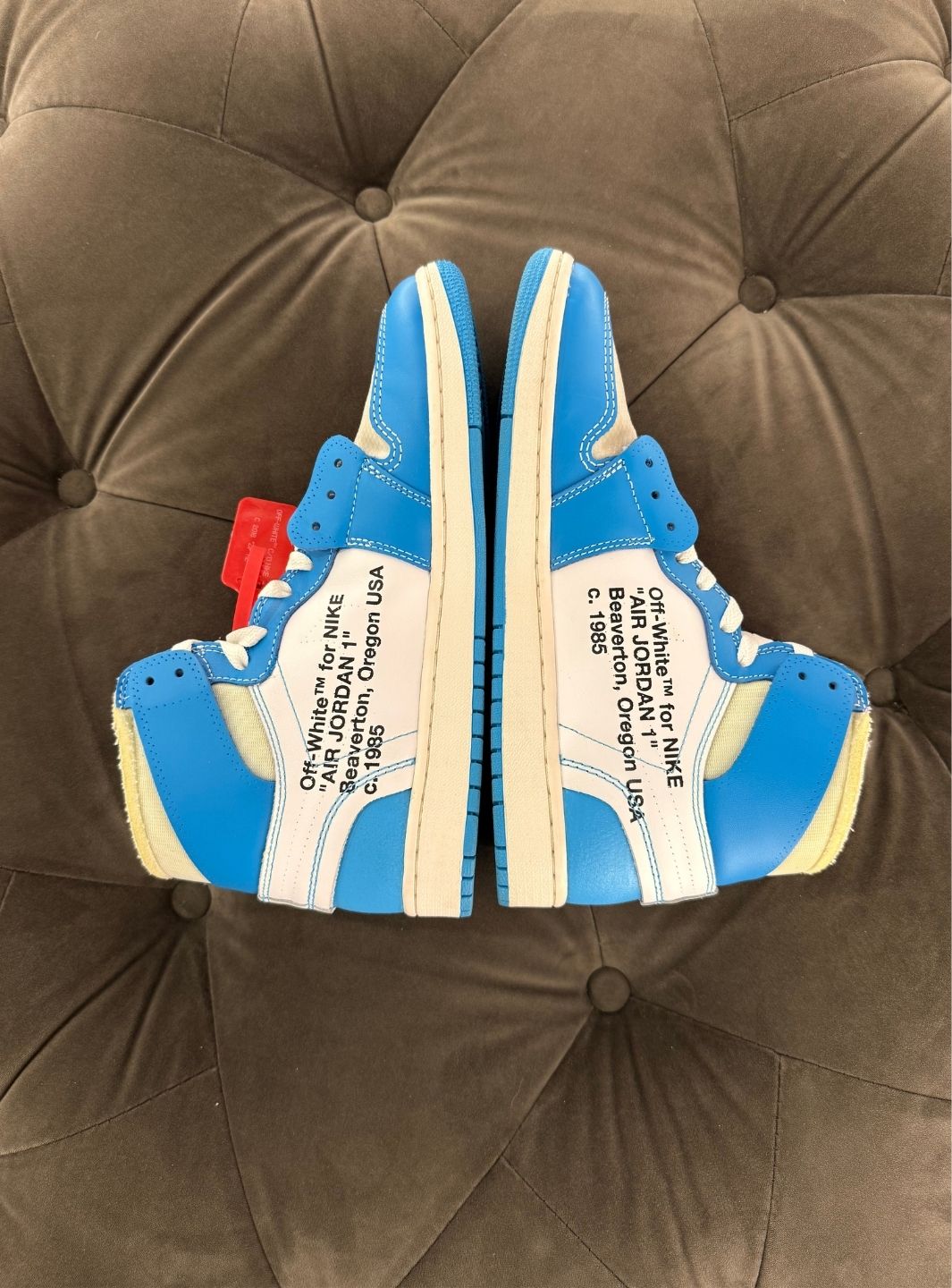 Air Jordan 1 Retro High Off-White University Blue - Sneakers Usate | ResellZone