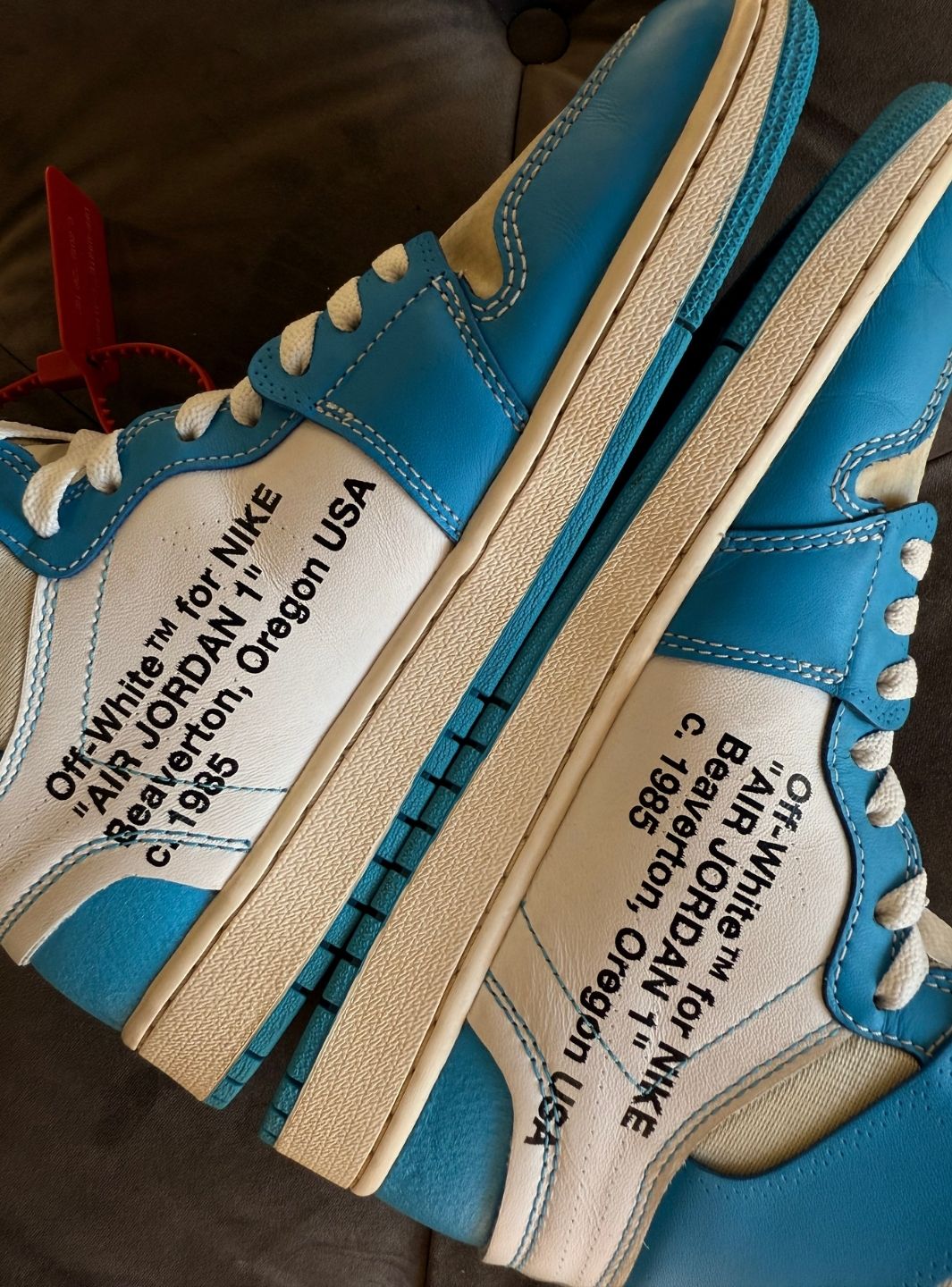 Air Jordan 1 Retro High Off-White University Blue - Sneakers Usate | ResellZone