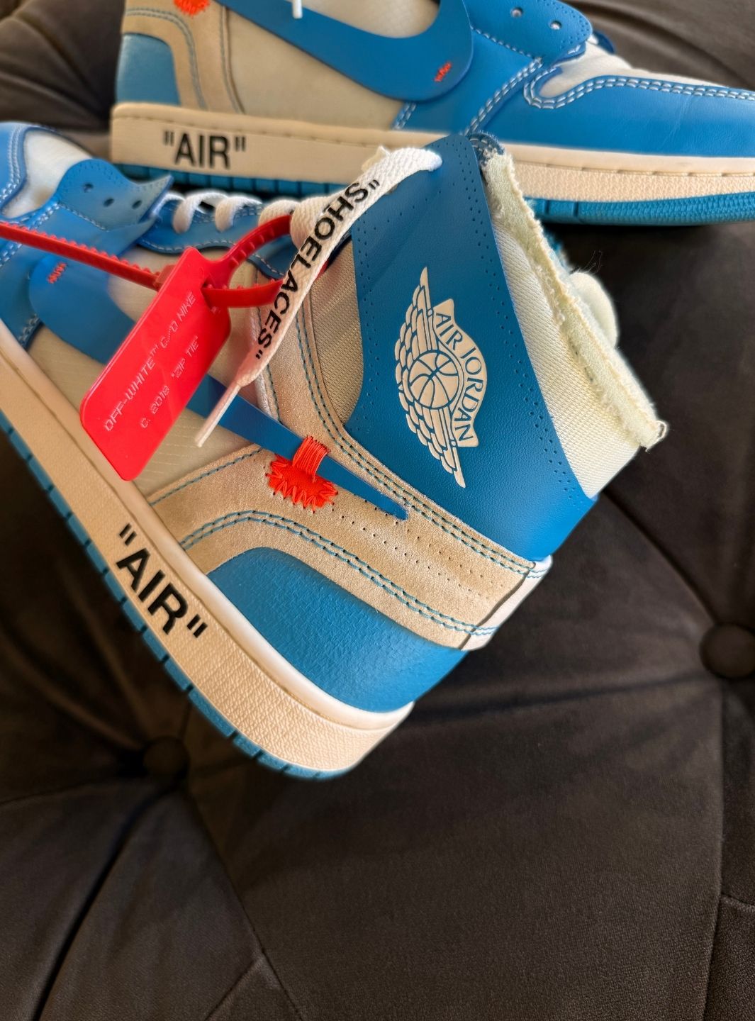 Air Jordan 1 Retro High Off-White University Blue - Sneakers Usate | ResellZone