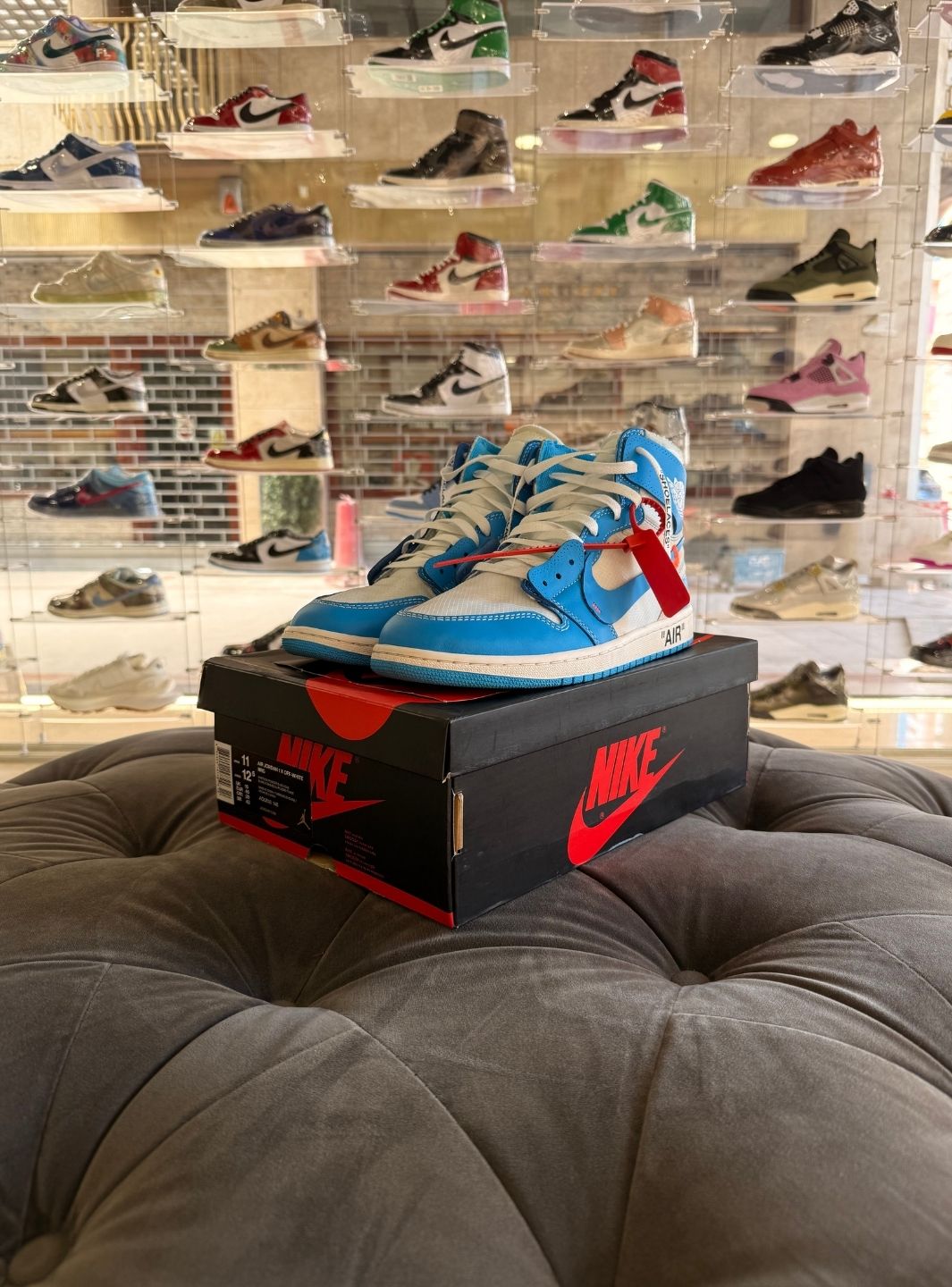 Air Jordan 1 Retro High Off-White University Blue - Sneakers Usate | ResellZone
