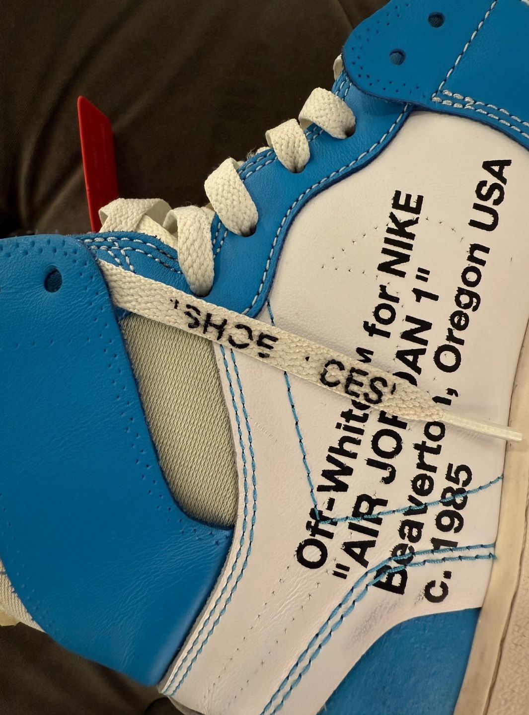 Air Jordan 1 Retro High Off-White University Blue - Sneakers Usate | ResellZone