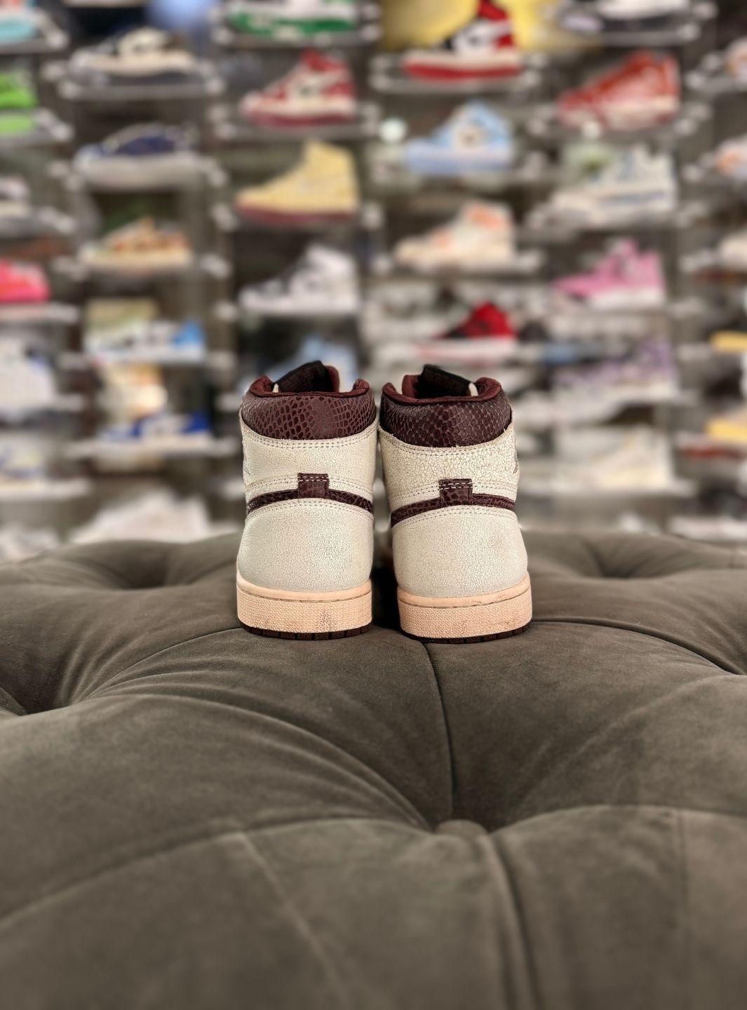 Air Jordan 1 Retro High OG A Ma Maniére- Sneakers Usate | ResellZone