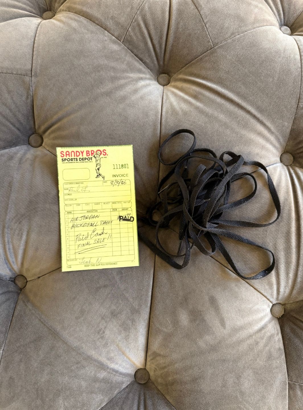 Air Jordan 1 Retro High OG Chicago Lost and Found - Sneakers Usate | ResellZone