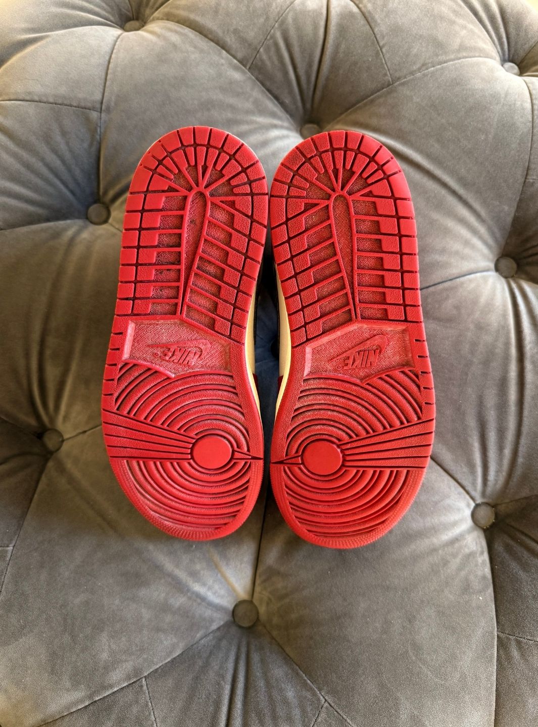 Air Jordan 1 Retro High OG Chicago Lost and Found - Sneakers Usate | ResellZone