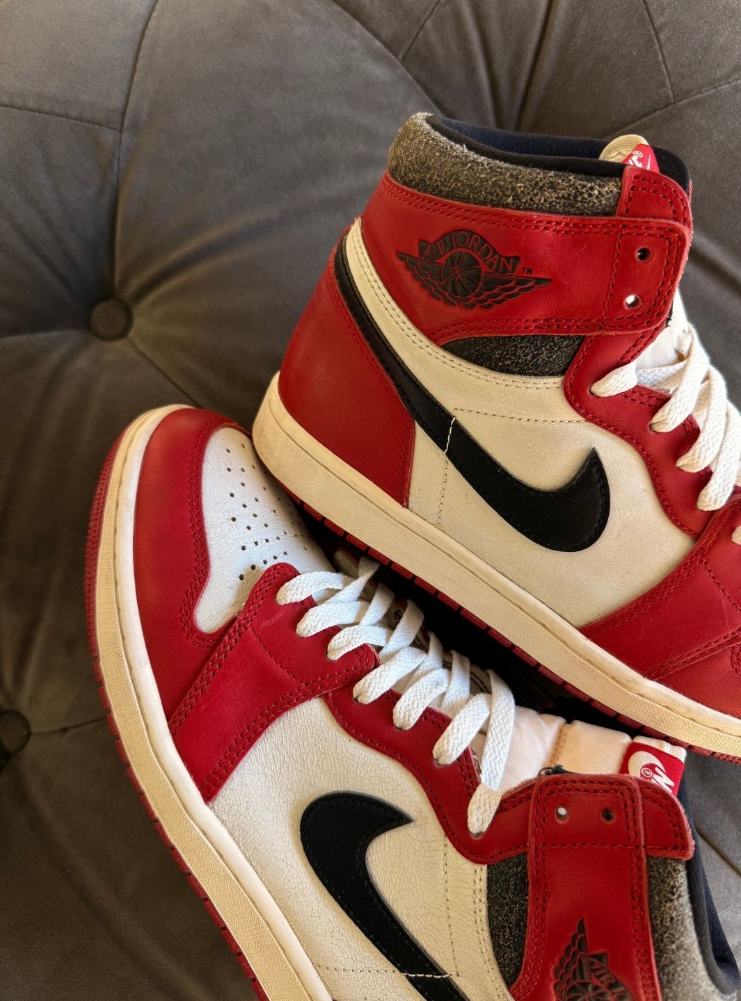 Air Jordan 1 Retro High OG Chicago Lost and Found - Sneakers Usate | ResellZone