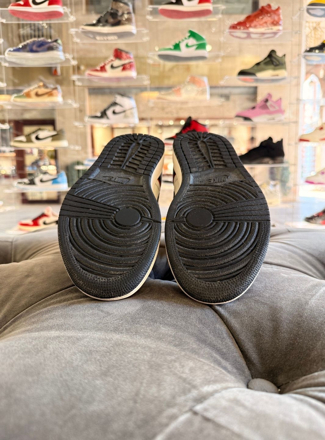 Air Jordan 1 Retro High OG Defiant SB LA to Chicago - Sneakers Usate | ResellZone