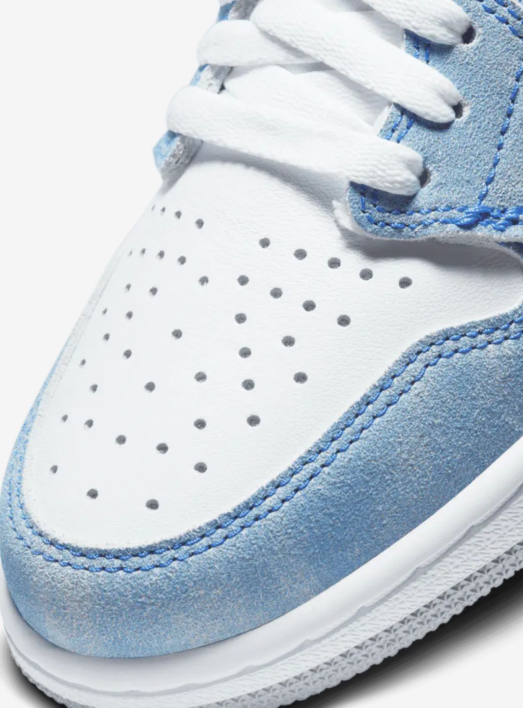 Air Jordan 1 Retro High OG Hyper Royal - 555088-402 | ResellZone
