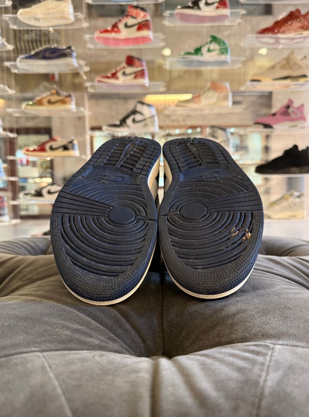 Air Jordan 1 Retro High OG Midnight Navy - Sneakers Usate | ResellZone