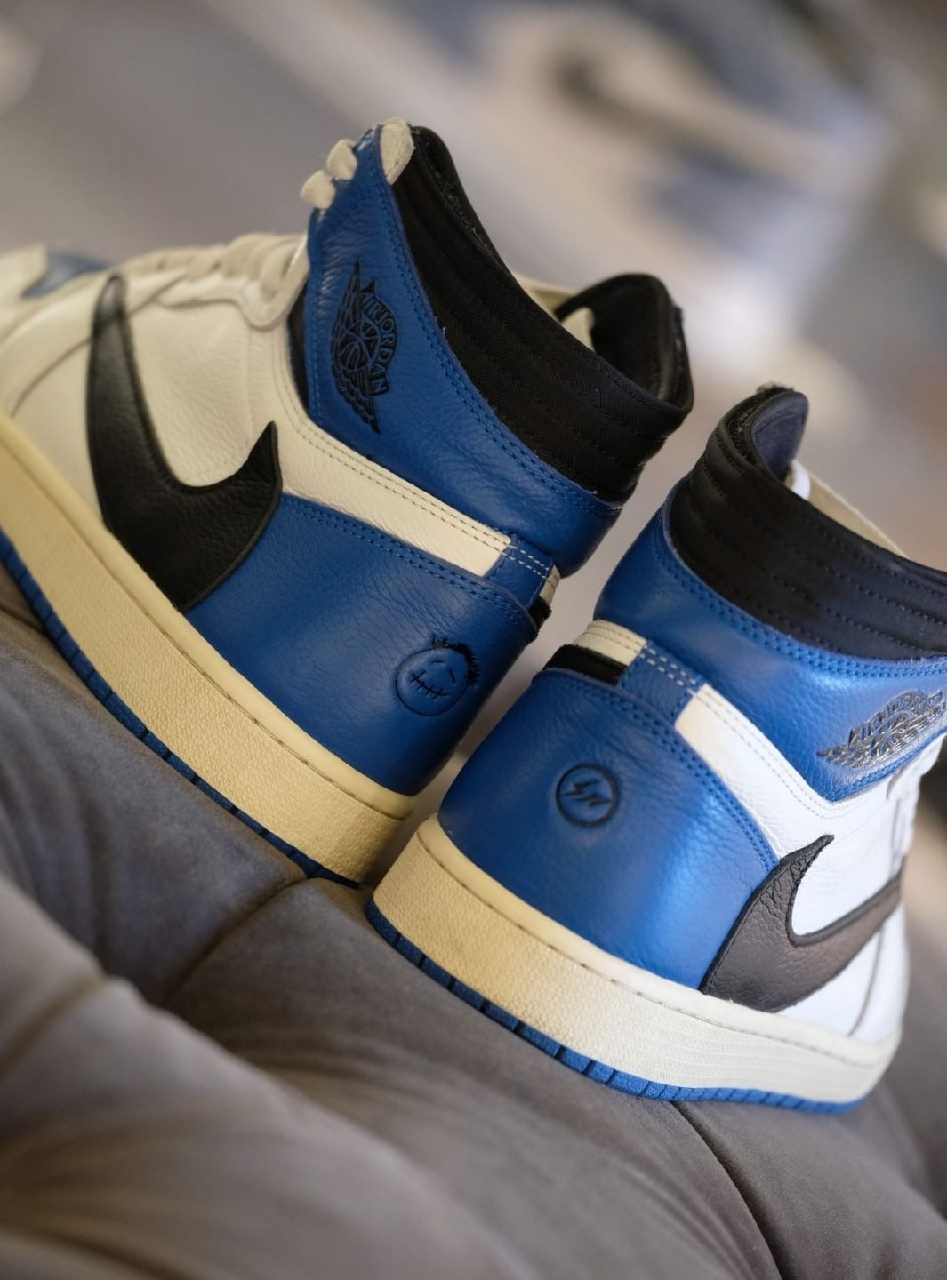 Air Jordan 1 Retro High OG SP Fragment x Travis Scott - Sneakers Usate | ResellZone