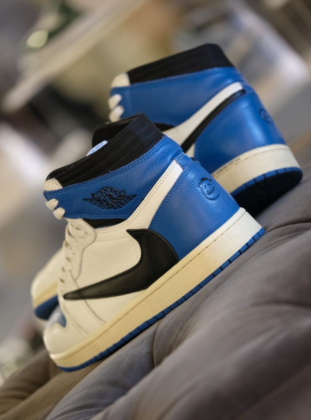 Air Jordan 1 Retro High OG SP Fragment x Travis Scott - Sneakers Usate | ResellZone