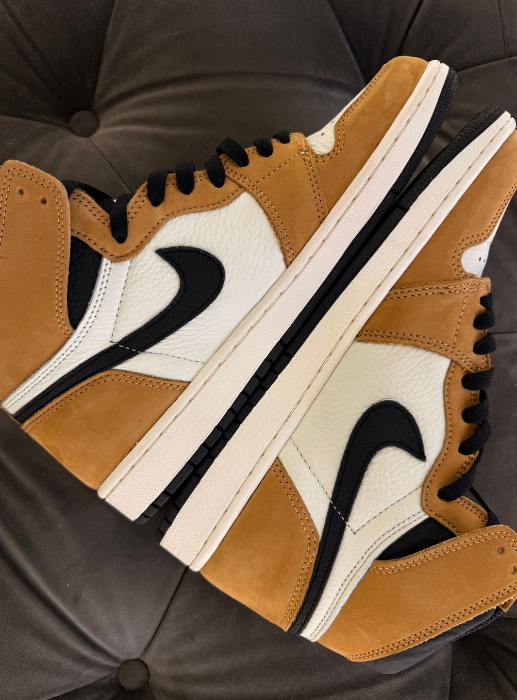 Air Jordan 1 Retro High Rookie of the Year - Sneakers Usate | ResellZone