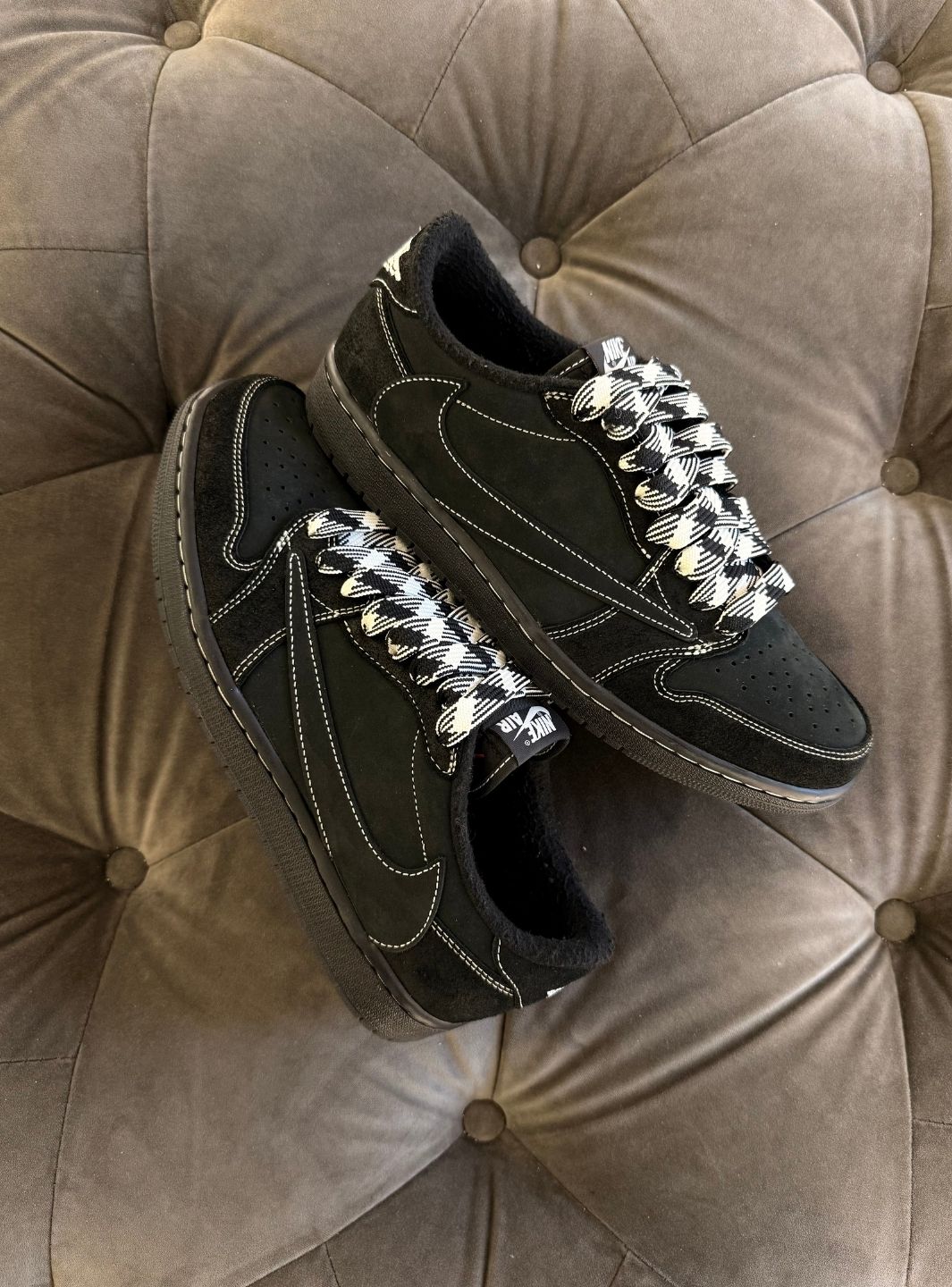 Air Jordan 1 Retro Low OG SP Travis Scott Black Phantom - Sneakers Usate | ResellZone