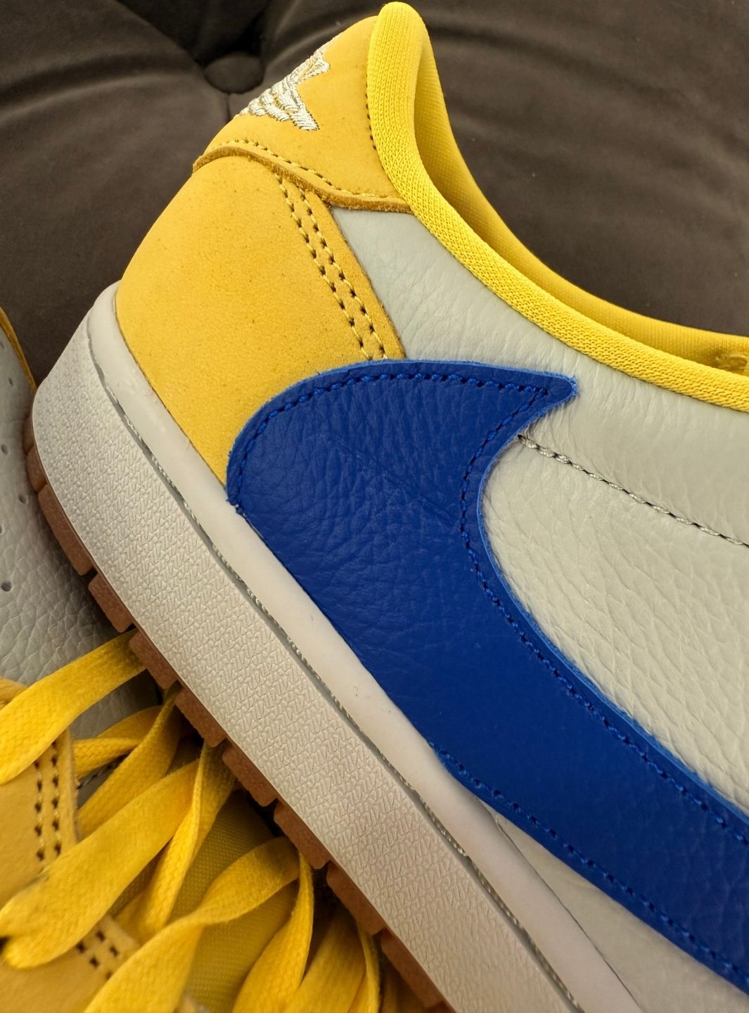 Air Jordan 1 Retro Low OG SP Travis Scott Canary - Sneakers Usate | ResellZone