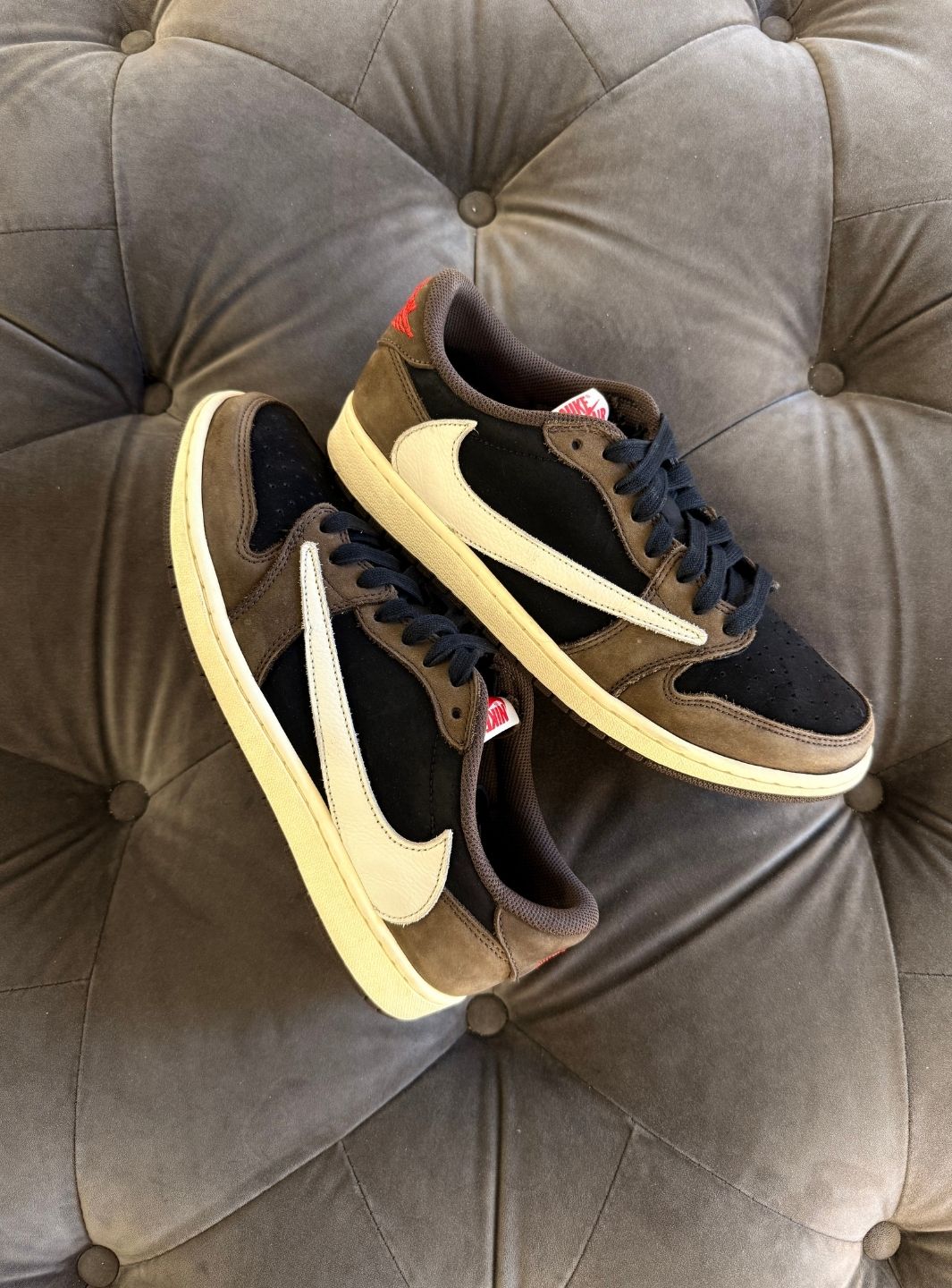 Air Jordan 1 Retro Low OG SP Travis Scott Mocha - Sneakers Usate | ResellZone