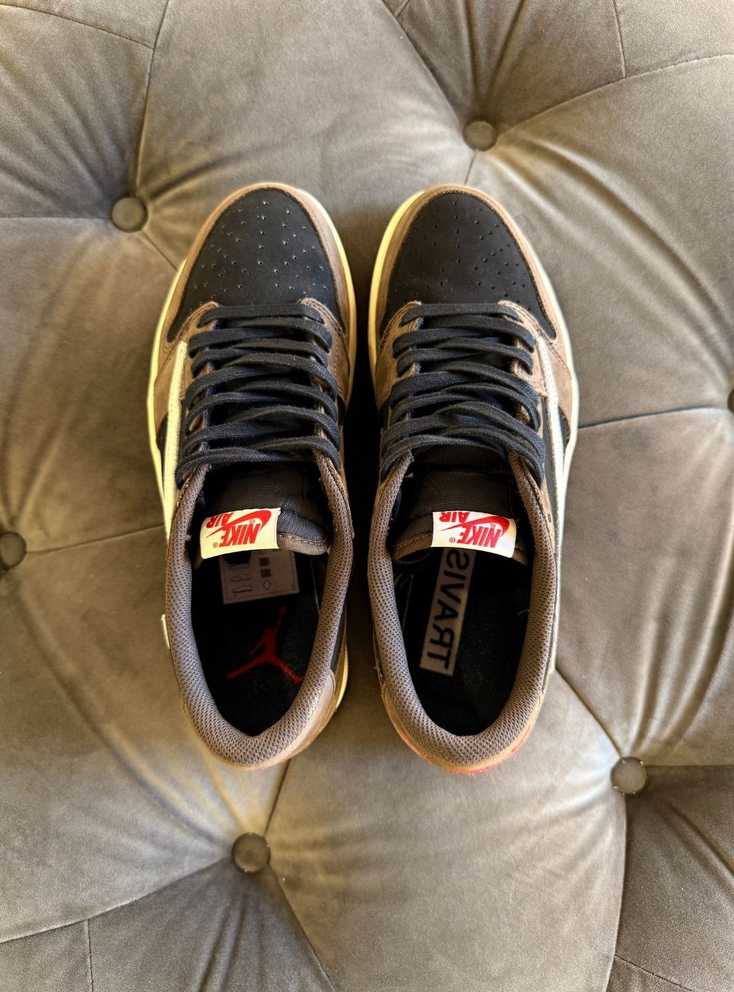 Air Jordan 1 Retro Low OG SP Travis Scott Mocha - Sneakers Usate | ResellZone