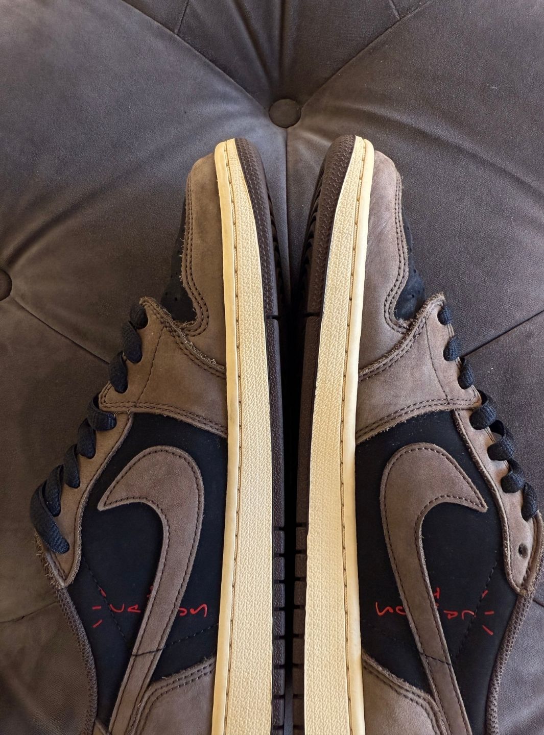 Air Jordan 1 Retro Low OG SP Travis Scott Mocha - Sneakers Usate | ResellZone