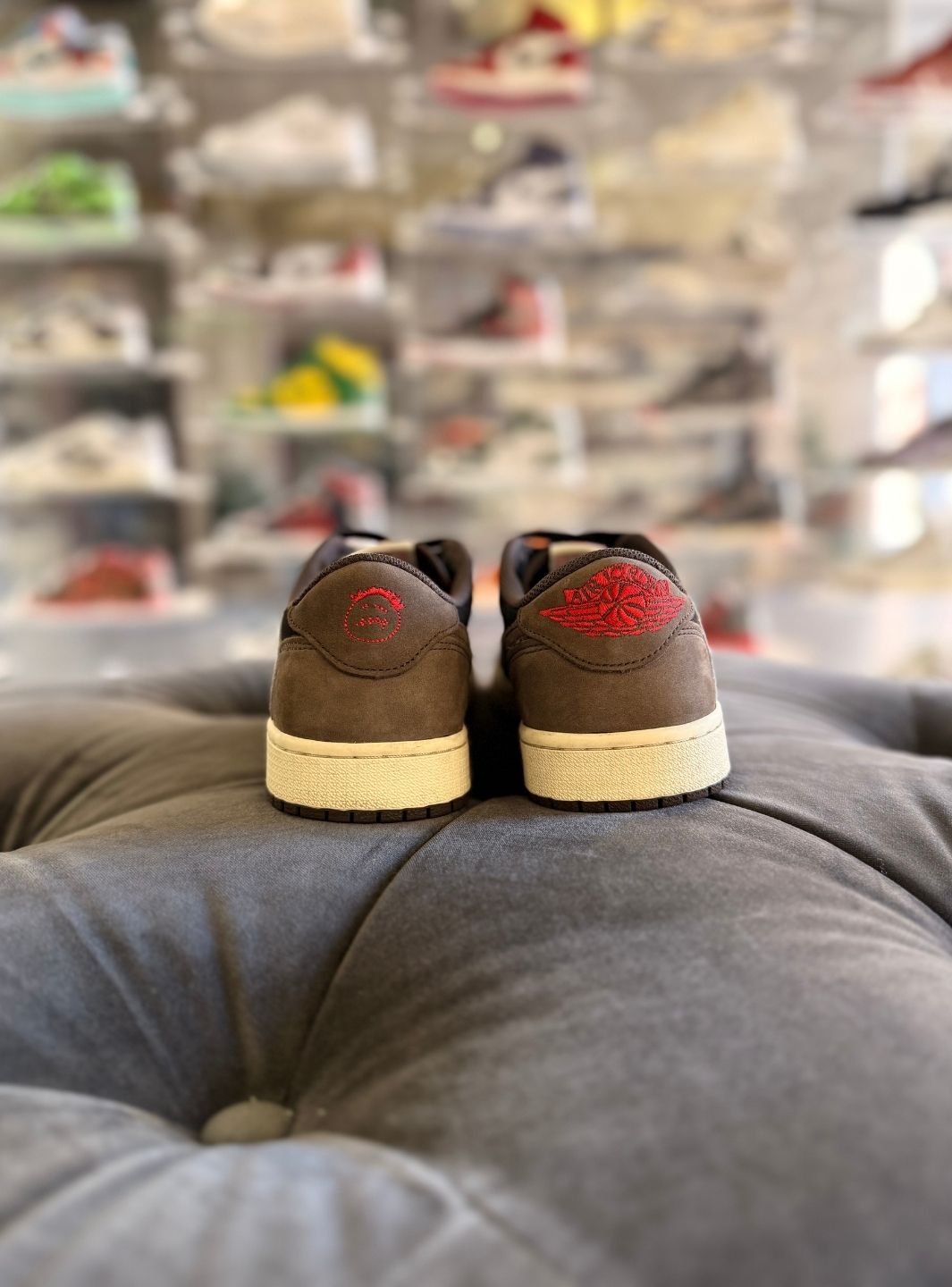 Air Jordan 1 Retro Low OG SP Travis Scott Mocha - Sneakers Usate | ResellZone