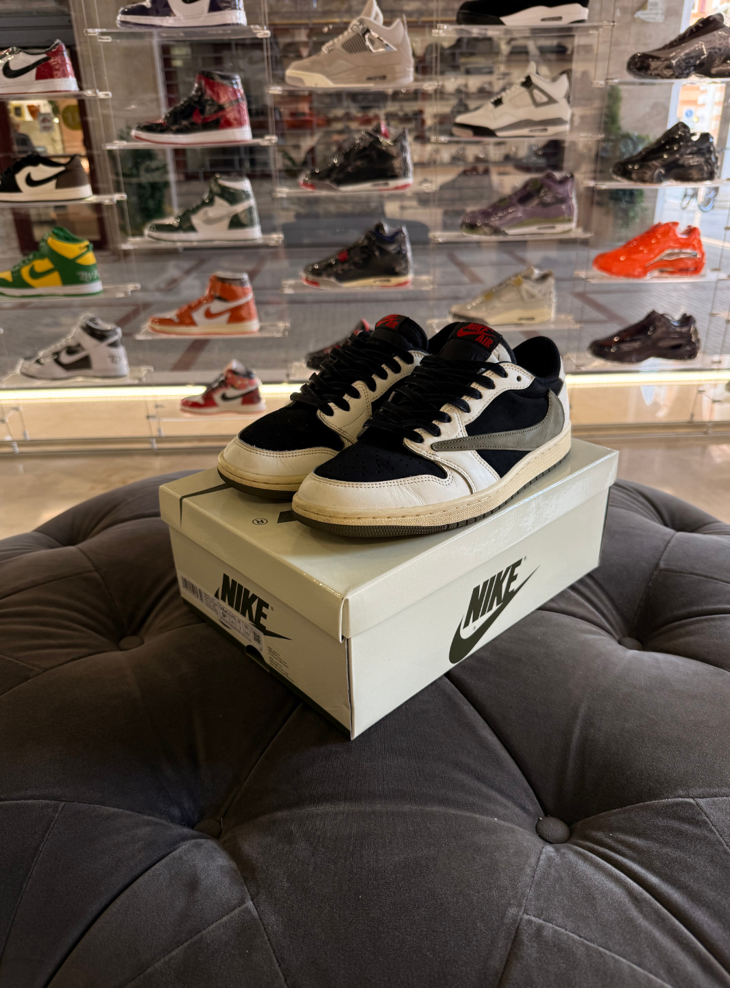 Air Jordan 1 Retro Low OG SP Travis Scott Olive - Sneakers Usate | ResellZone