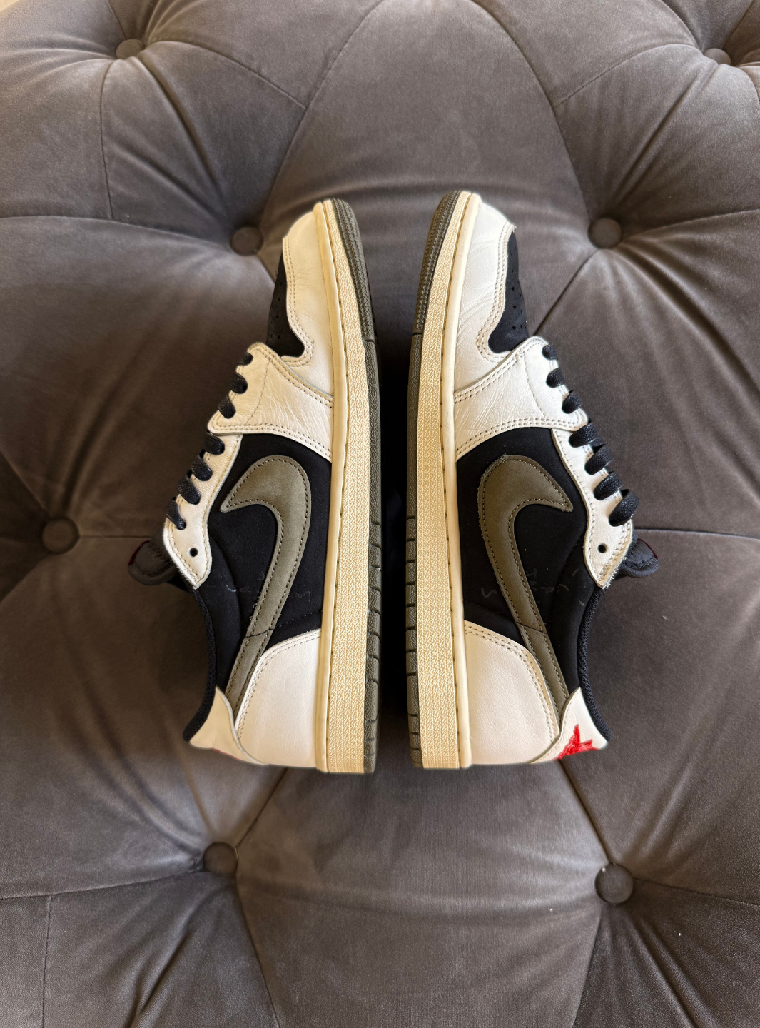 Air Jordan 1 Retro Low OG SP Travis Scott Olive - Sneakers Usate | ResellZone