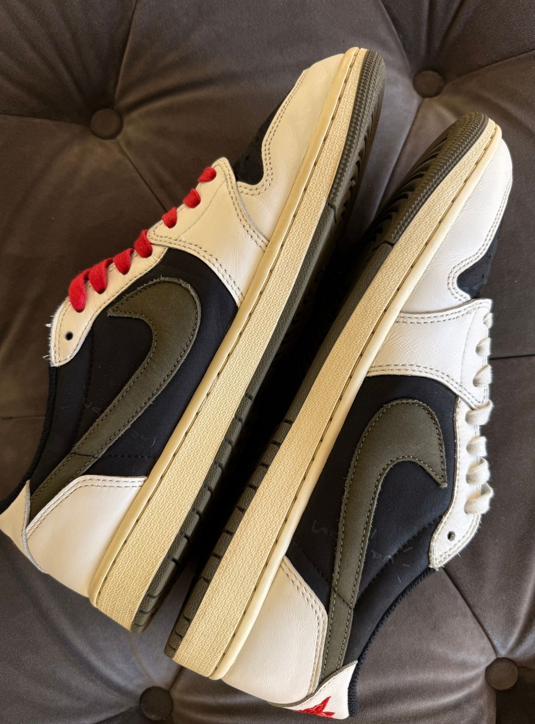 Air Jordan 1 Retro Low OG SP Travis Scott Olive - Sneakers Usate | ResellZone