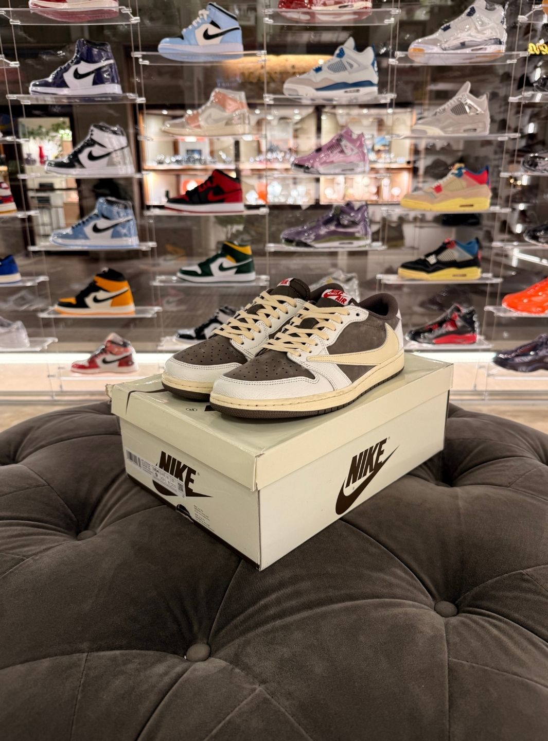 Air Jordan 1 Retro Low OG SP Travis Scott Reverse Mocha - Sneakers Usate | ResellZone