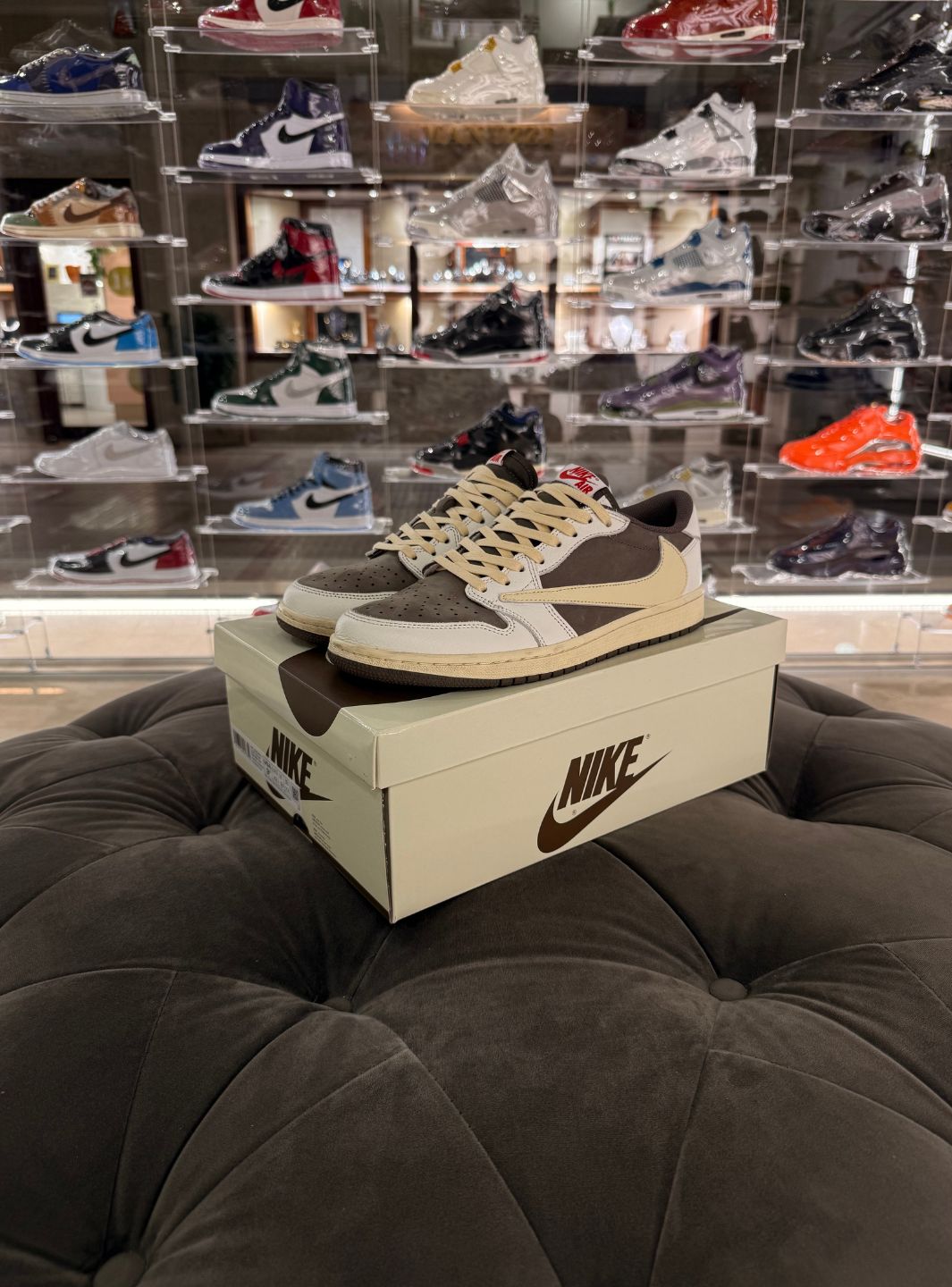Air Jordan 1 Retro Low OG SP Travis Scott Reverse Mocha - Sneakers Usate | ResellZone