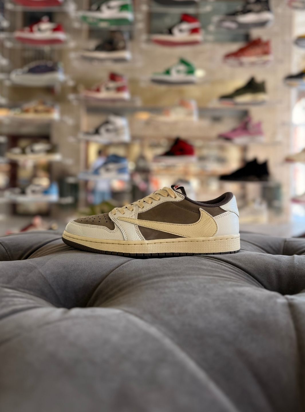Air Jordan 1 Retro Low OG SP Travis Scott Reverse Mocha - Sneakers Usate | ResellZone