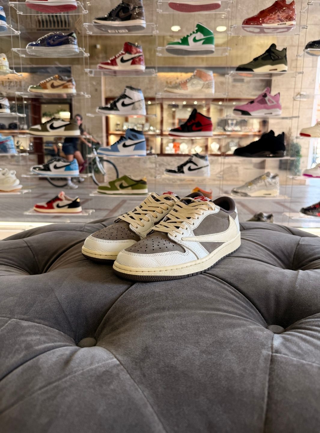 Air Jordan 1 Retro Low OG SP Travis Scott Reverse Mocha - Sneakers Usate | ResellZone