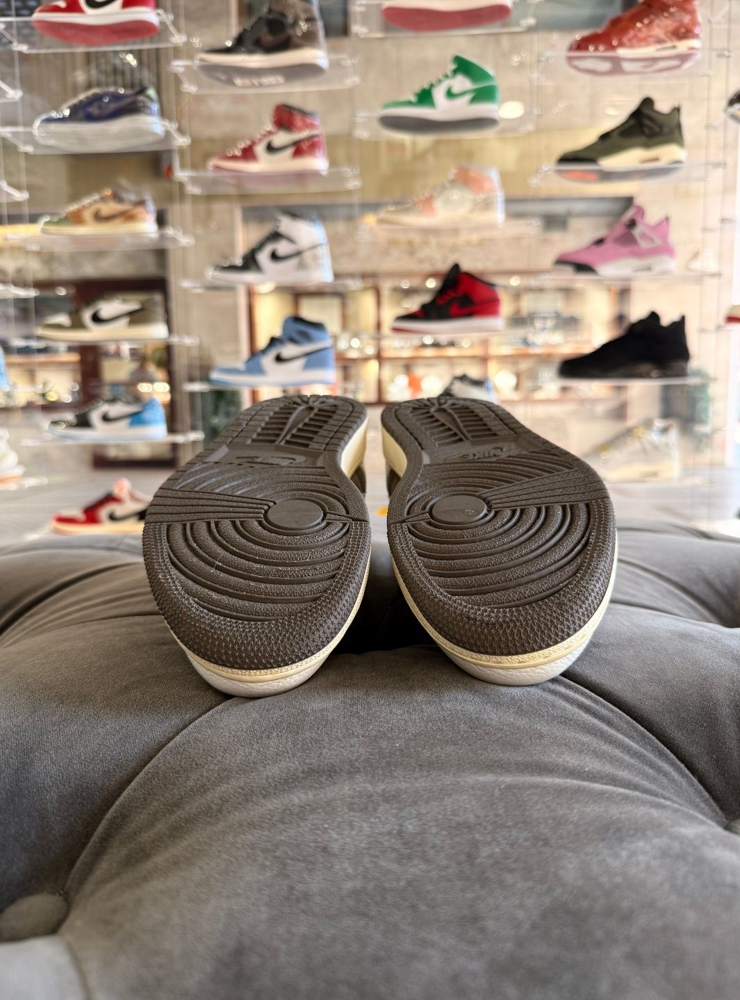Air Jordan 1 Retro Low OG SP Travis Scott Reverse Mocha - Sneakers Usate | ResellZone