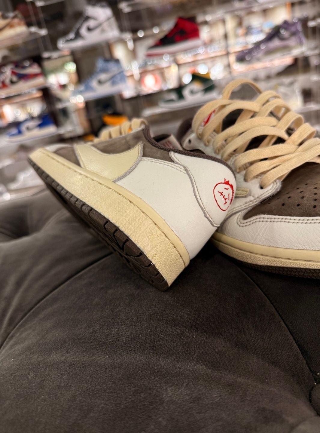 Air Jordan 1 Retro Low OG SP Travis Scott Reverse Mocha - Sneakers Usate | ResellZone